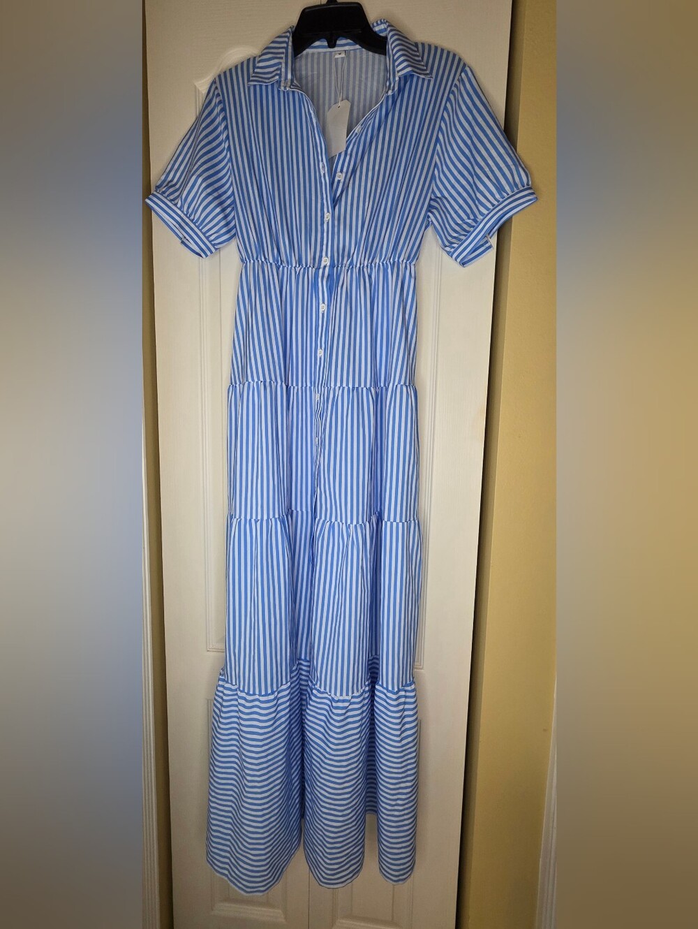 Women's White/Blue Striped Collared Shirt Sleeve Button Tiered Maxi Dress M